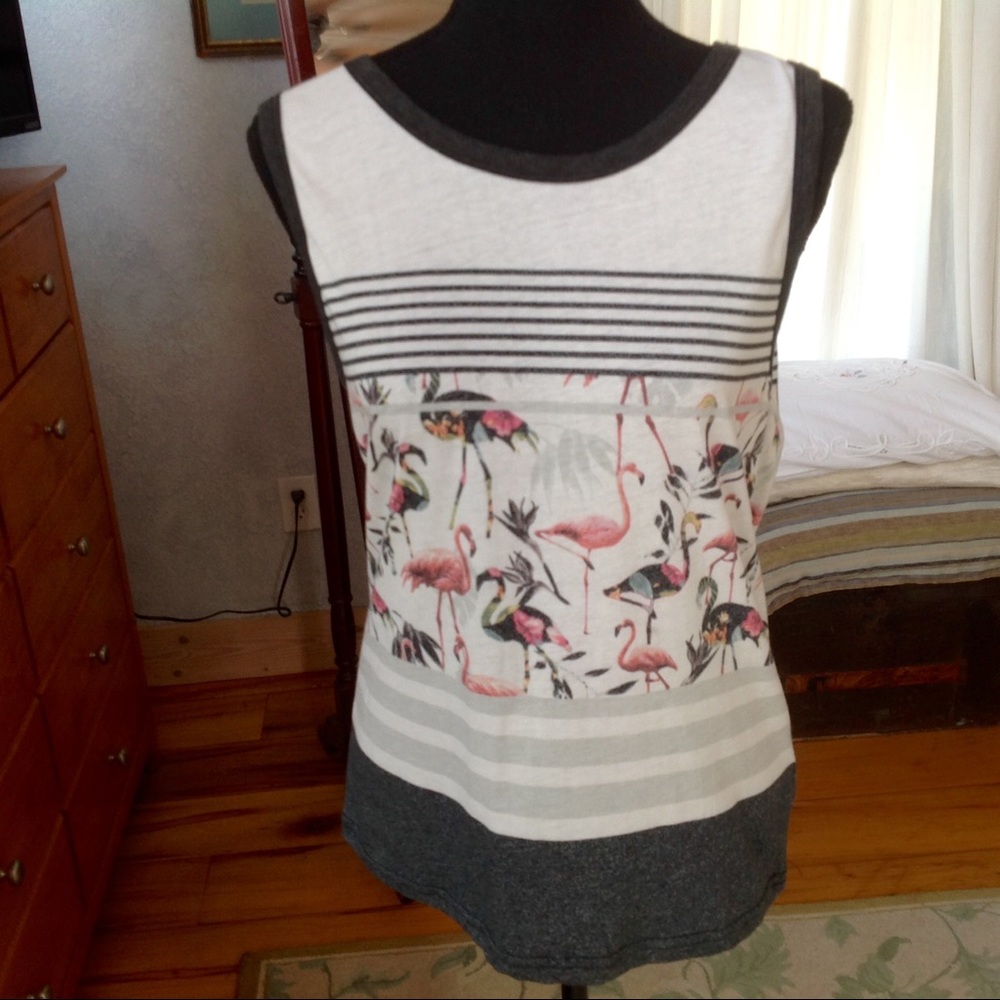 Tee shirt